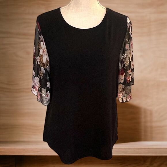 Emery Rose, Medium, Black Top w/ Sheer Flutter Short Sleeve with Roses - Picture 1 of 4